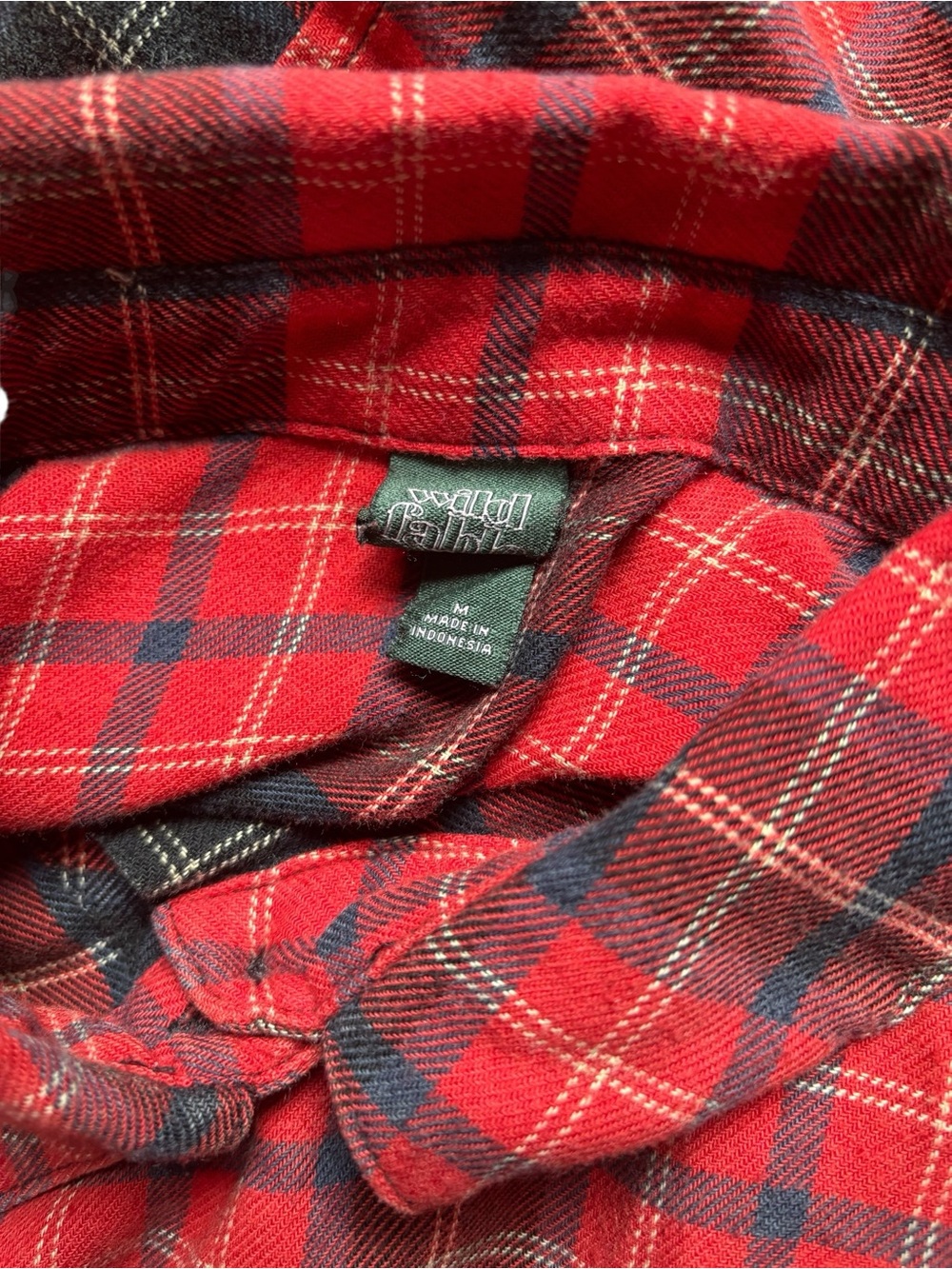 Red Black Plaid Oversized Flannel Shirt Button-Down with Pockets